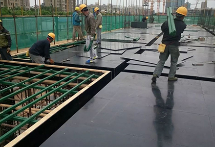 What is the role of building formwork？